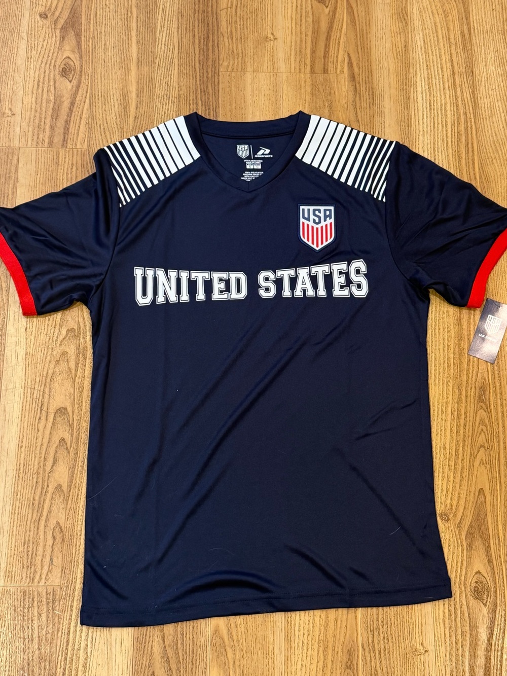 USA United States Soccer Jersey Navy with Red Trim new with tags size small mens